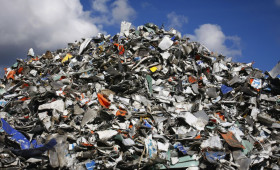 u-kiievi-planuietsia-stvorennia-smittia-pererobnogo-zavodu